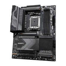 Gigabyte X670 GAMING X AX placa base AMD X670 Zócalo AM5 ATX
