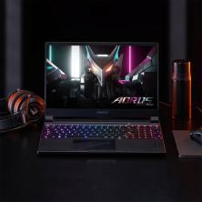 Gigabyte AORUS 15X i9-13900HX Netbook 39,6 cm (15.6") Quad HD Intel® Core™ i9 16 GB DDR5-SDRAM 1000 GB SSD NVIDIA GeForce RTX 40