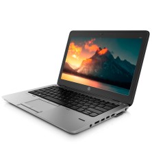 HP EliteBook 820 G1 reacondicionado, vista frontal en ángulo con teclado