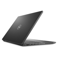 Dell Latitude 7330 cerrado, vista trasera con el logotipo Dell