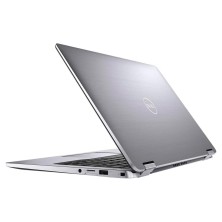 Dell Latitude 9410 2 en 1 cerrado, vista en ángulo con el logotipo Dell en la tapa.