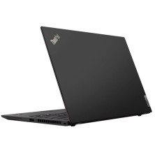 Lenovo ThinkPad T14S G1 cerrado, vista en ángulo con el logotipo ThinkPad en la tapa.