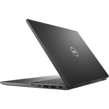 Dell Latitude 3410 en vista trasera con la tapa entreabierta