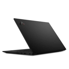 Lenovo ThinkPad X1 Extreme Gen 3 cerrado, tapa de fibra de carbono