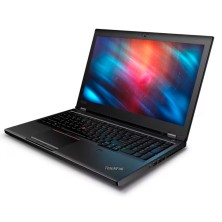 Lenovo ThinkPad P52 en diagonal desde la derecha, TrackPoint rojo