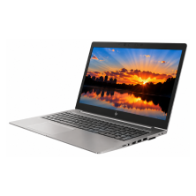 HP ZBook 15u G5 en diagonal desde la derecha, chasis plateado
