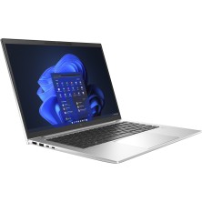 HP EliteBook 840 G9 en diagonal desde la izquierda, teclado retroiluminado