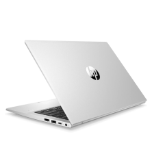 HP ProBook 630 G8 reacondicionado, vista trasera en ángulo con la bisagra de la pantalla