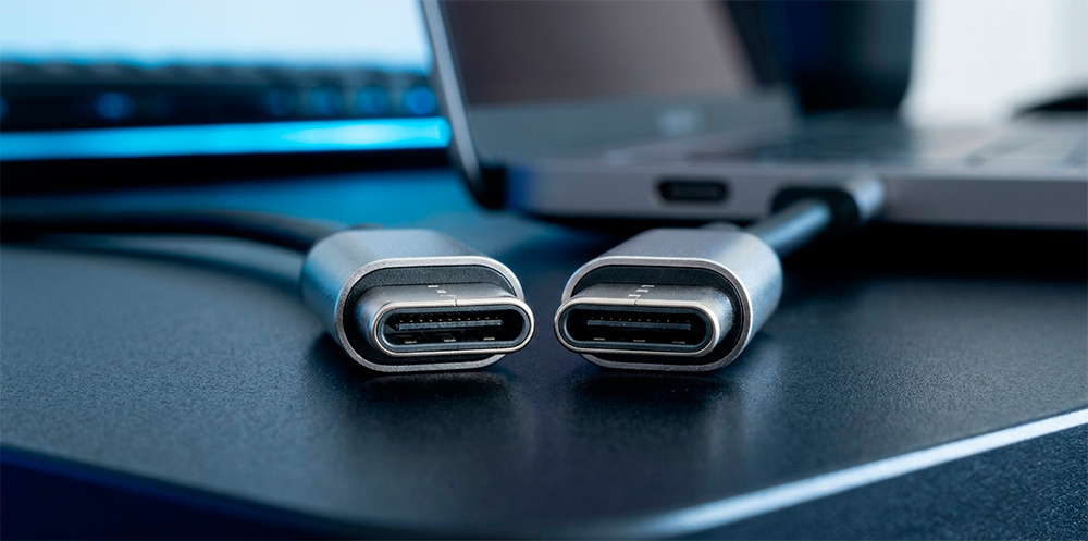 Conector USB tipo C reversible