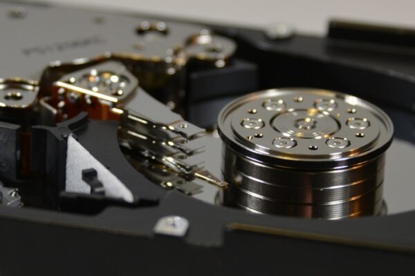 ¿Qué diferencias hay entre SSD y HDD?