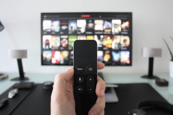 Te enseñamos a convertir tu televisor en un Smart TV