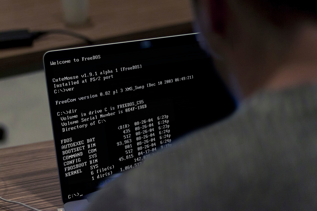 ¿Qué es el Sistema Operativo FreeDOS? Estas son sus características