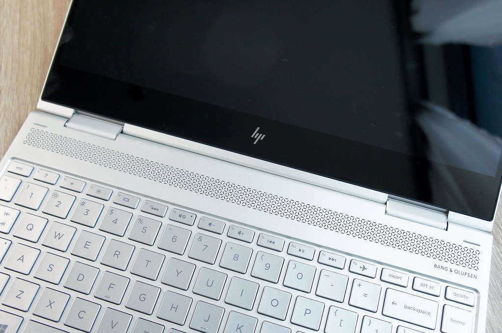 hp spectre bisagra